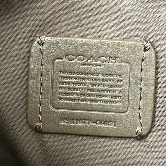 Coach 54051 Colorblock Pebbled Leather Double Zip Wallet Wristlet - Picture 8 of 10
